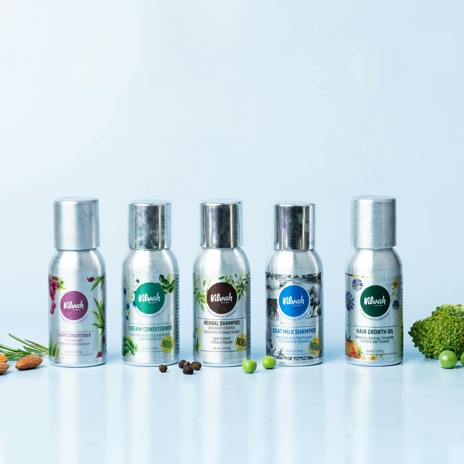 ヘアケア商品のボトル写真